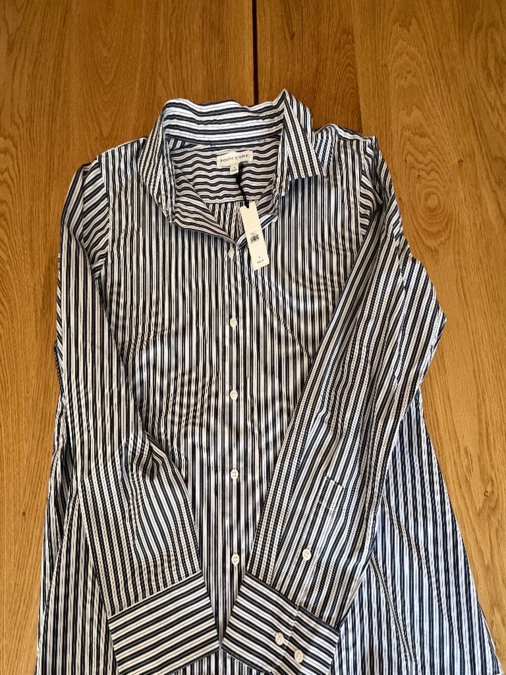 Banana Republic Womens Button Down Cotton poplin Size L